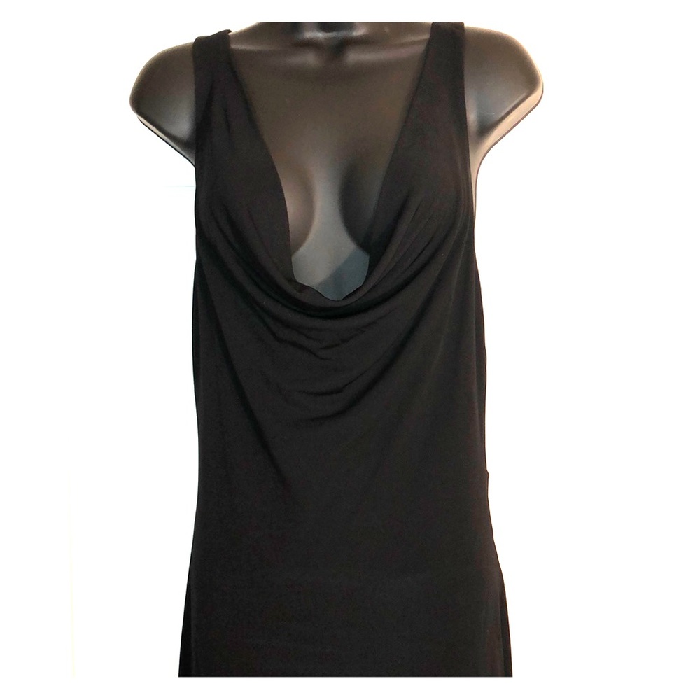 065. Long black gown with double-slit hem